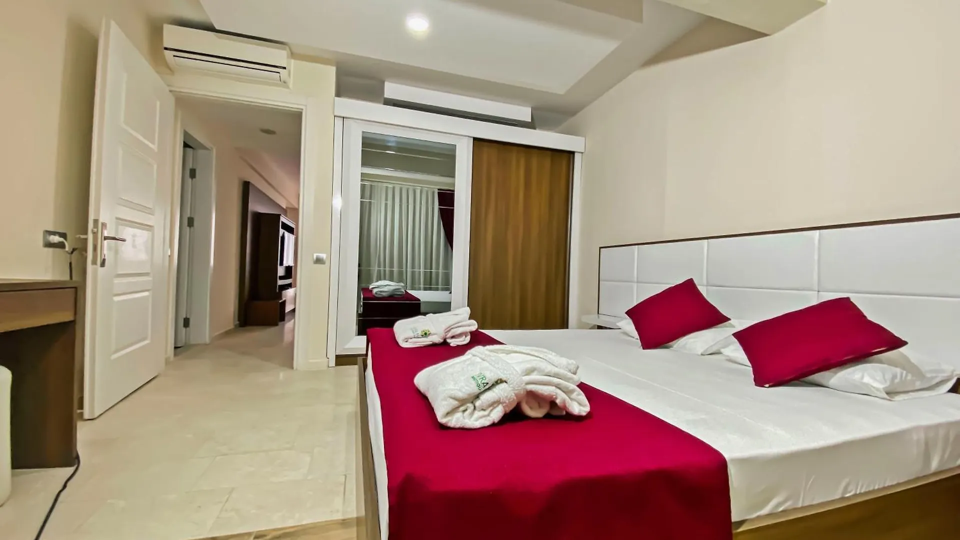 Zehra Hotel Öludeniz 2*,